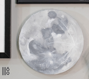 صورة لوحة قمر كانفس دائرية حجم متوسط