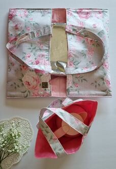 صورة طقم مجموعة حقائب قماشية وحقيبة لحمل الصواني لون رمادي وورود وردية  tote bag