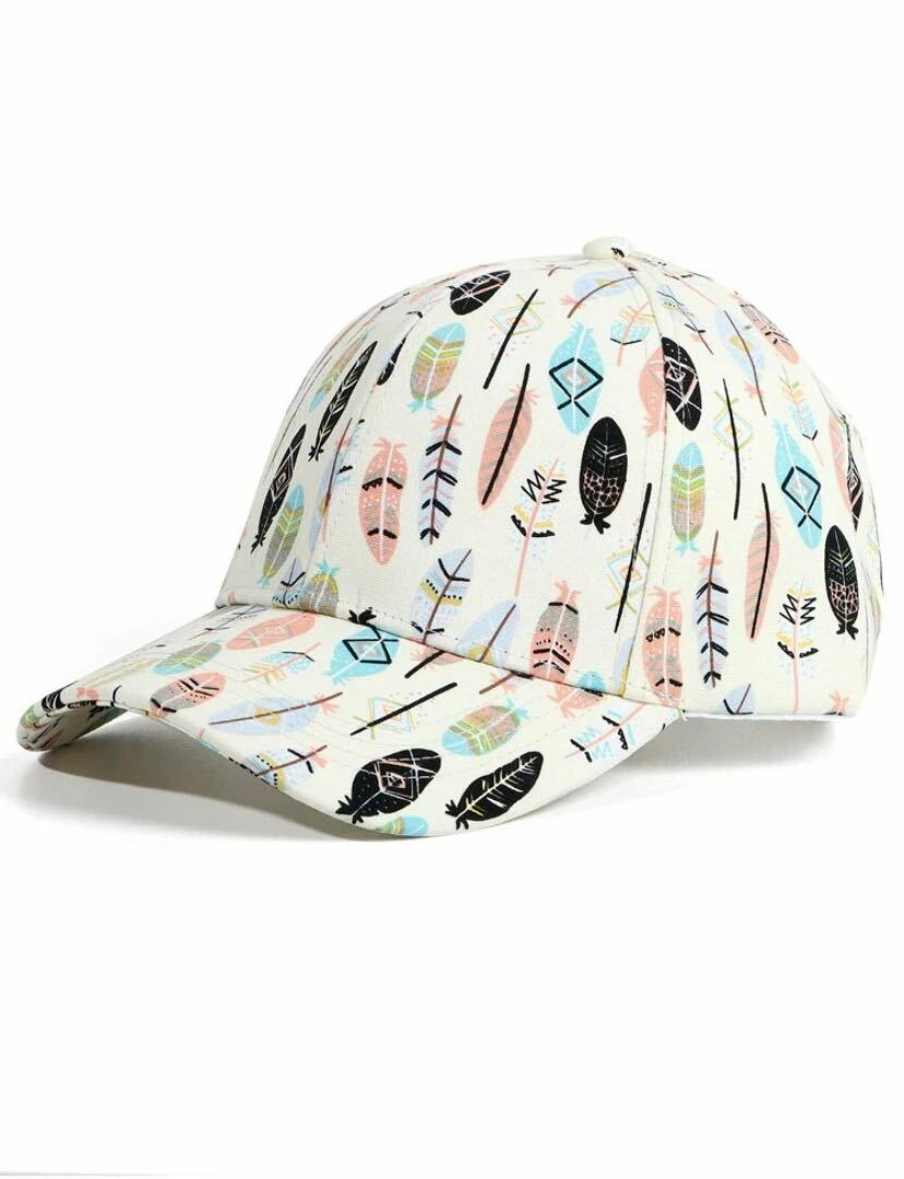 اطلب قبعة  متعددة الاوان من متجر فاشن wow على سوق تبايُع