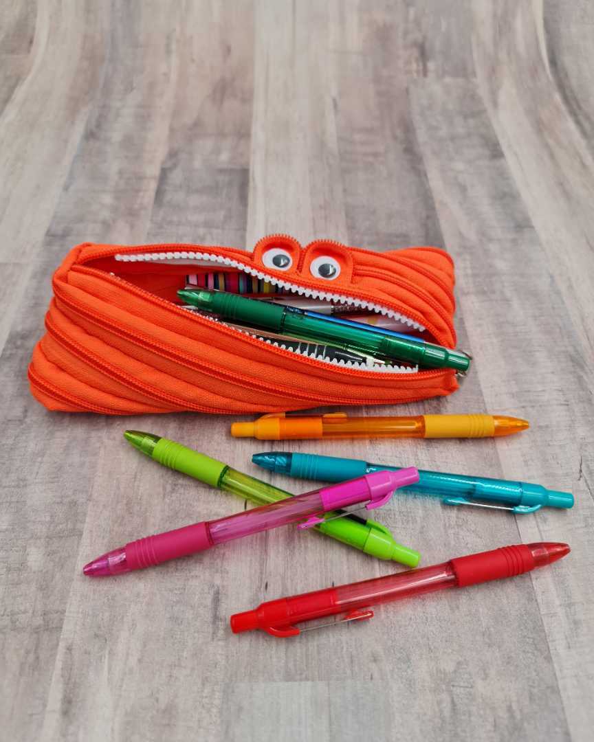 مقلمية بلون برتقالي وتصميم بسحاب Orange  pencil case with zipper