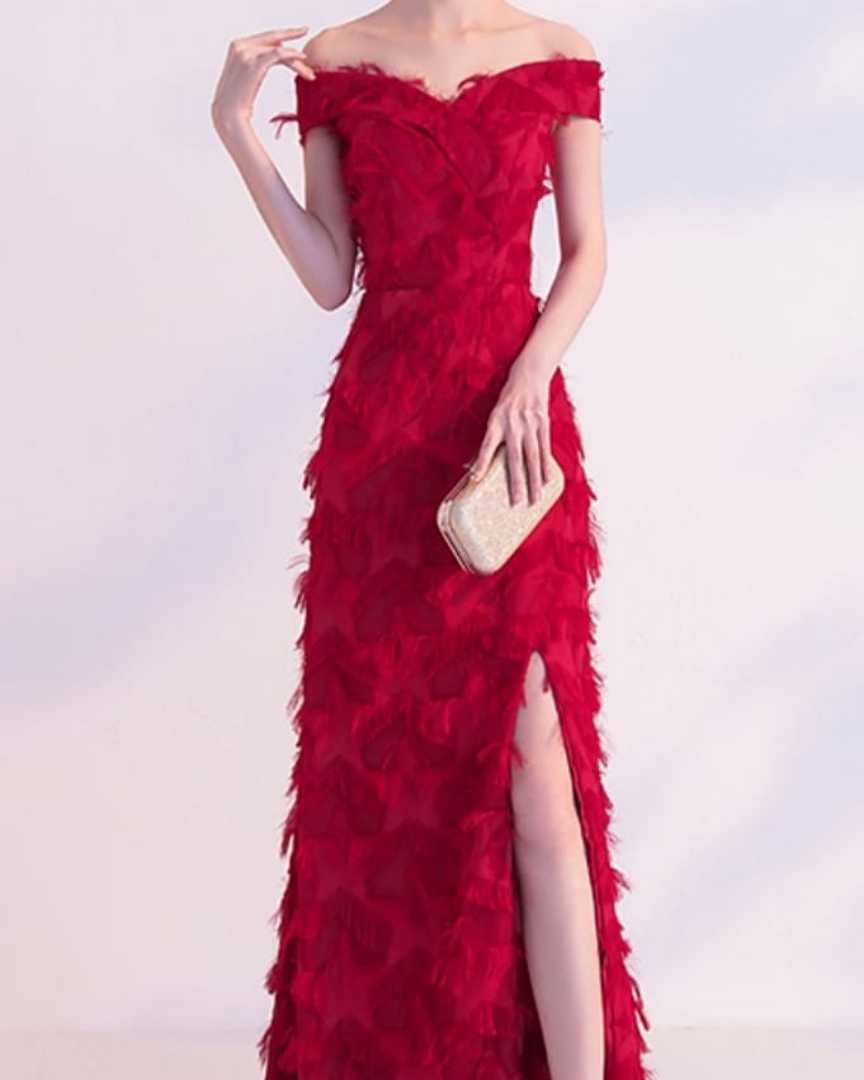 اطلب فستان  ناعم أحمر من متجر lalestore على سوق تبايُع