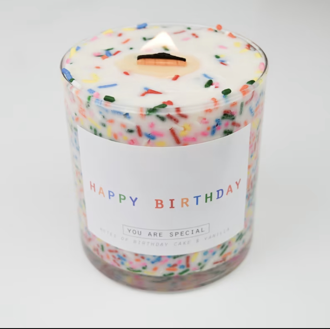 اطلب Birthday candle من متجر L’Azalee.co على سوق تبايُع