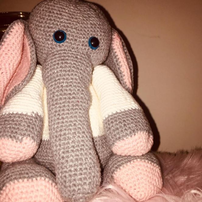 اطلب لعبة فيل من متجر Crochet Shanonna  على سوق تبايُع